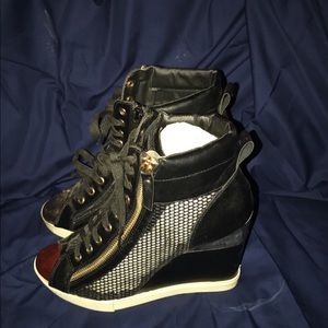 Gym Shoe Styled Heel